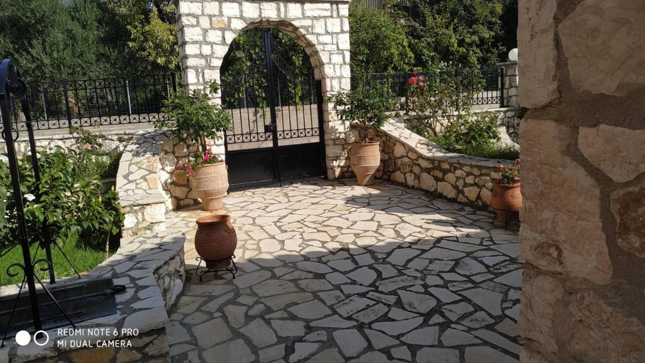 Sofias Cottage Razata Argostoli Exterior photo